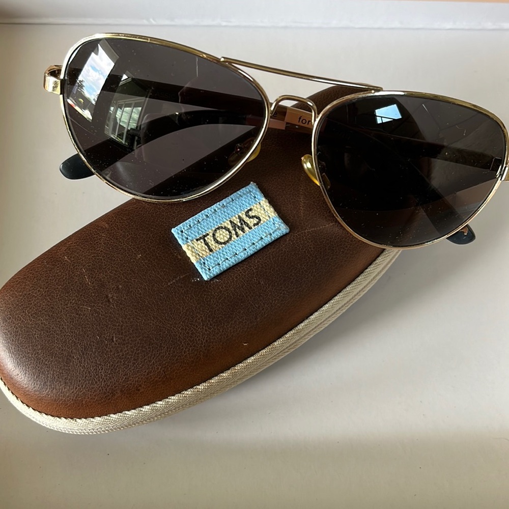 Toms sunglasses